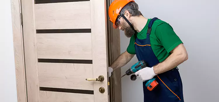 Replace Internal Door Handle with Lock State College